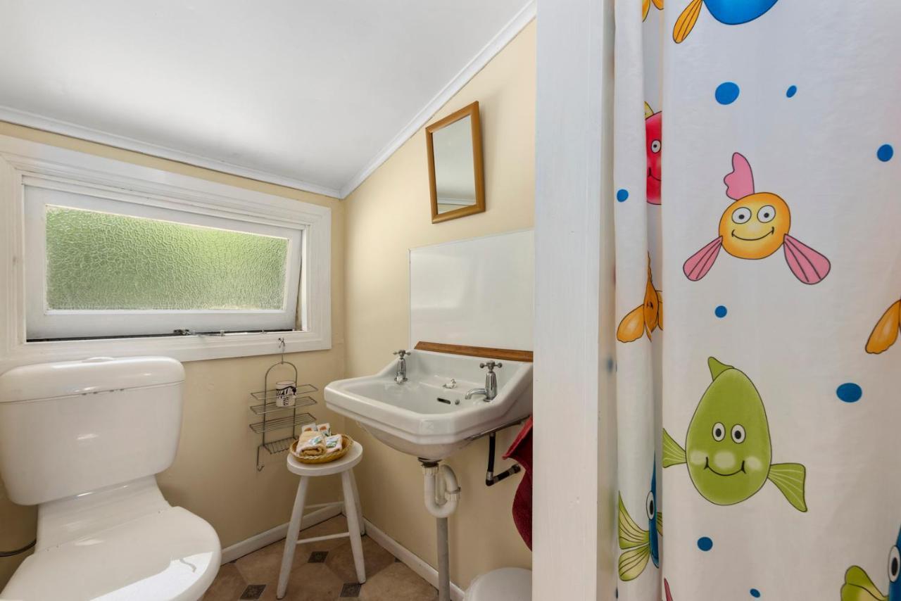 Holiday home India House & Ica Whare In Whareama, Nr Riversdale *