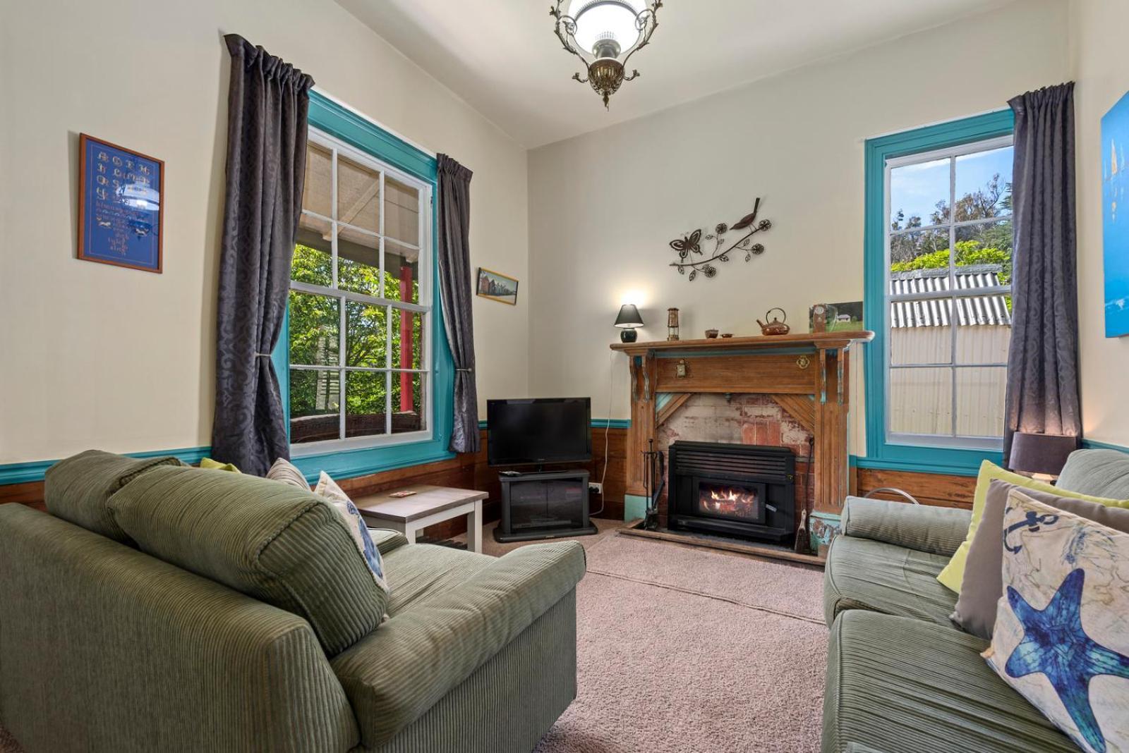 Holiday home India House & Ica Whare In Whareama, Nr Riversdale Whareama