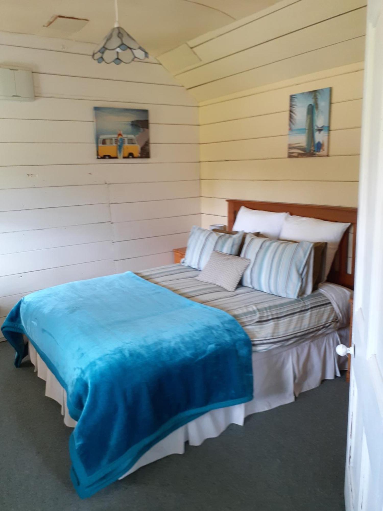 India House & Ica Whare In Whareama, Nr Riversdale Holiday home Whareama