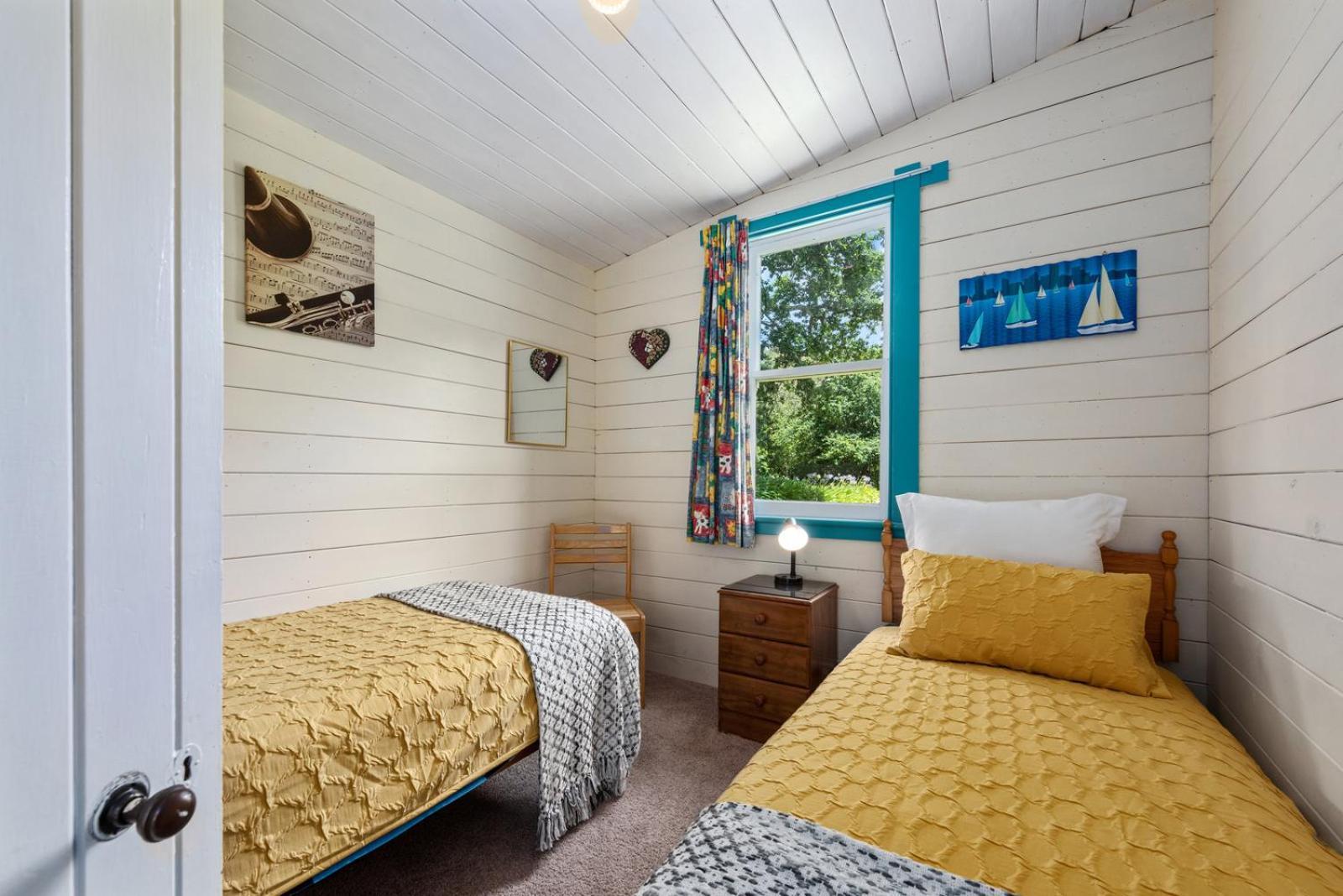 India House & Ica Whare In Whareama, Nr Riversdale Holiday home